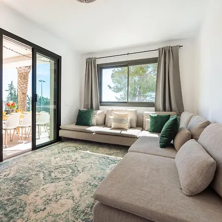 Romero Renovated - San Rafael 빌라 산트 라파엘 데 사 크레우